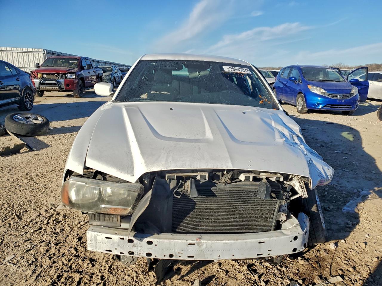 Dodge Charger Se Image 3