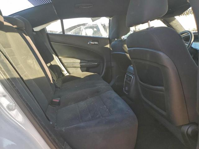 Dodge Charger Se Image 6
