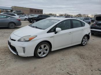  Salvage Toyota Prius