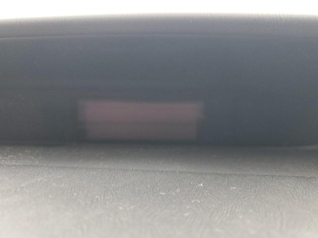 Toyota Prius Image 10