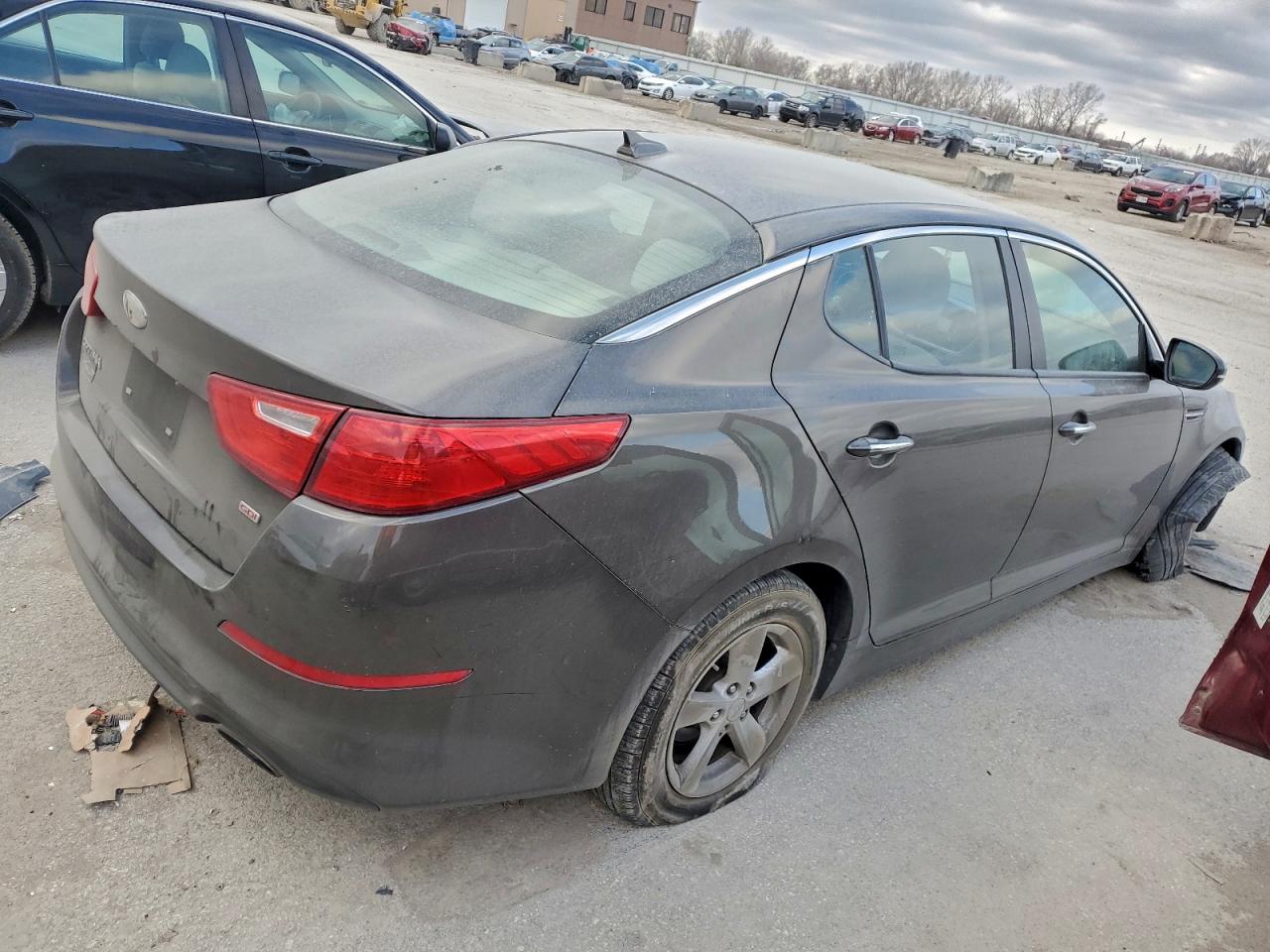 Kia Optima Lx Image 2