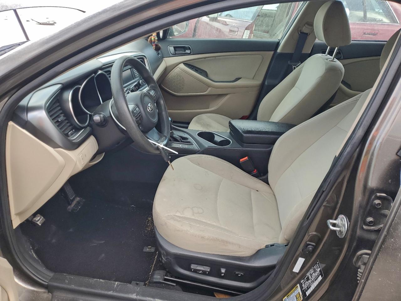 Kia Optima Lx Image 9