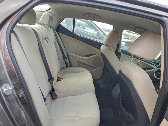 Kia Optima Lx Image 5