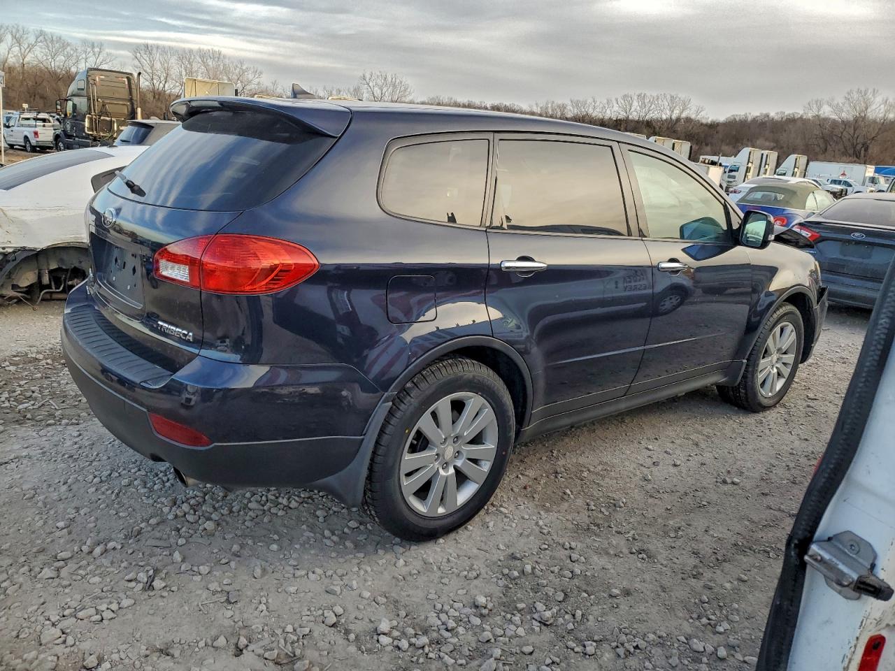 Subaru Tribeca Limited Image 13