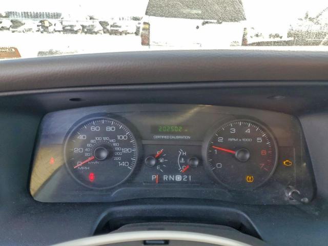 Ford Crown Vic Police Interceptor Image 4