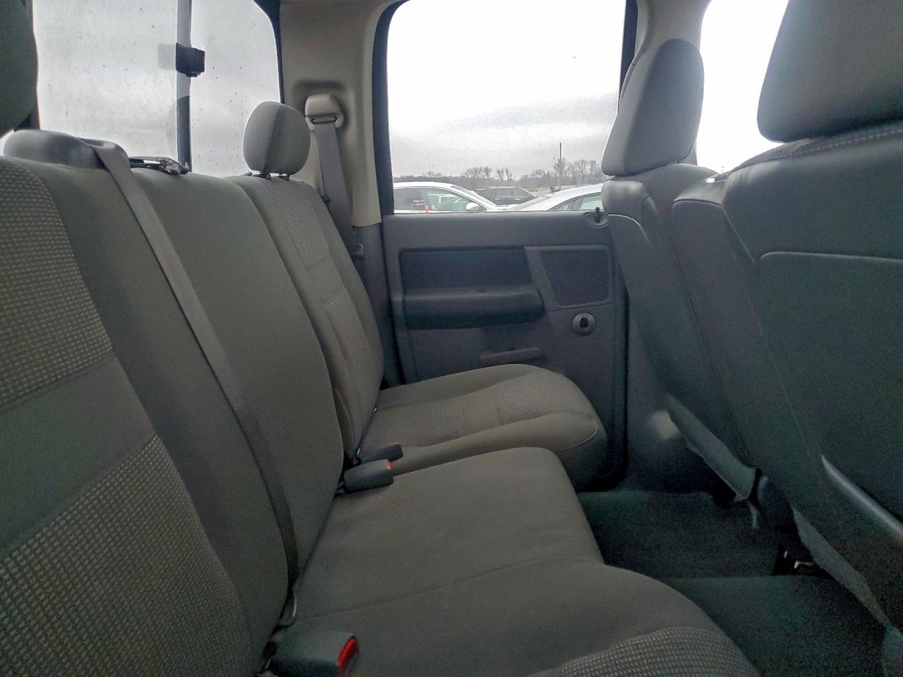 Dodge Ram 1500 St Image 6