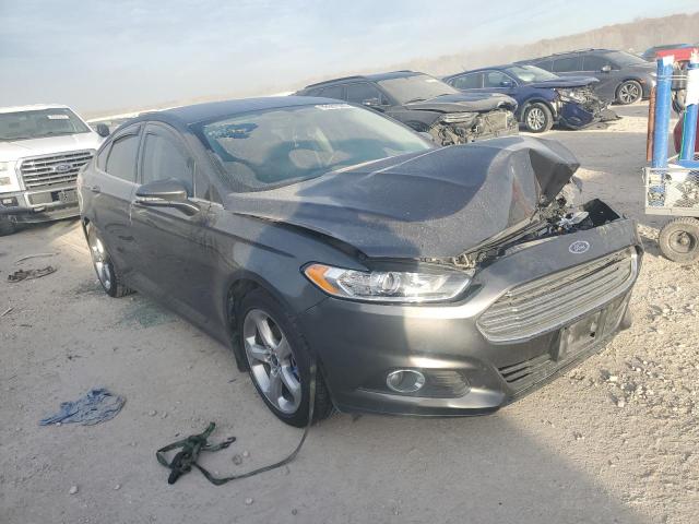 Ford Fusion Se Image 3