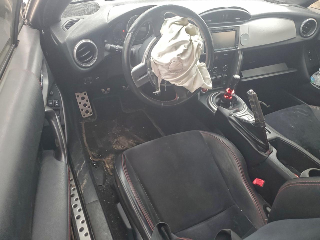 Subaru BRZ 2.0 Limited Image 3