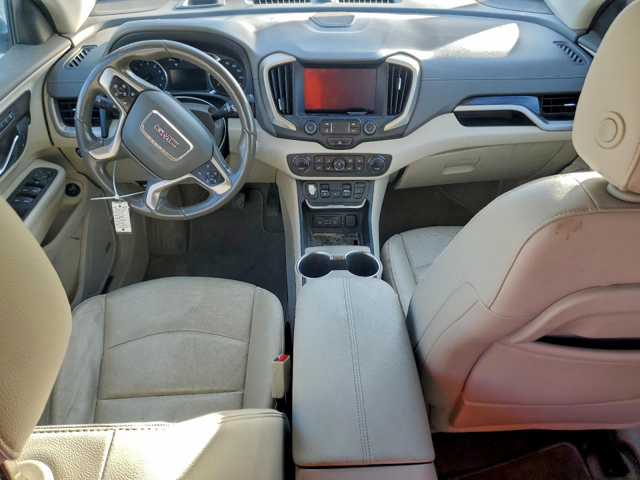 GMC Terrain Denali Image 8