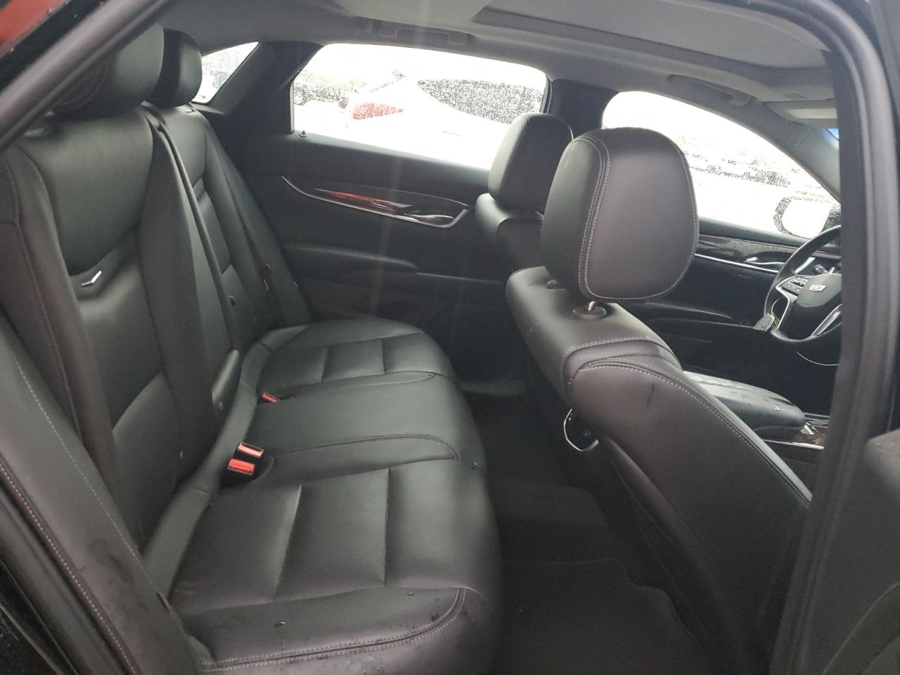 Cadillac XTS Luxury Collection Image 7