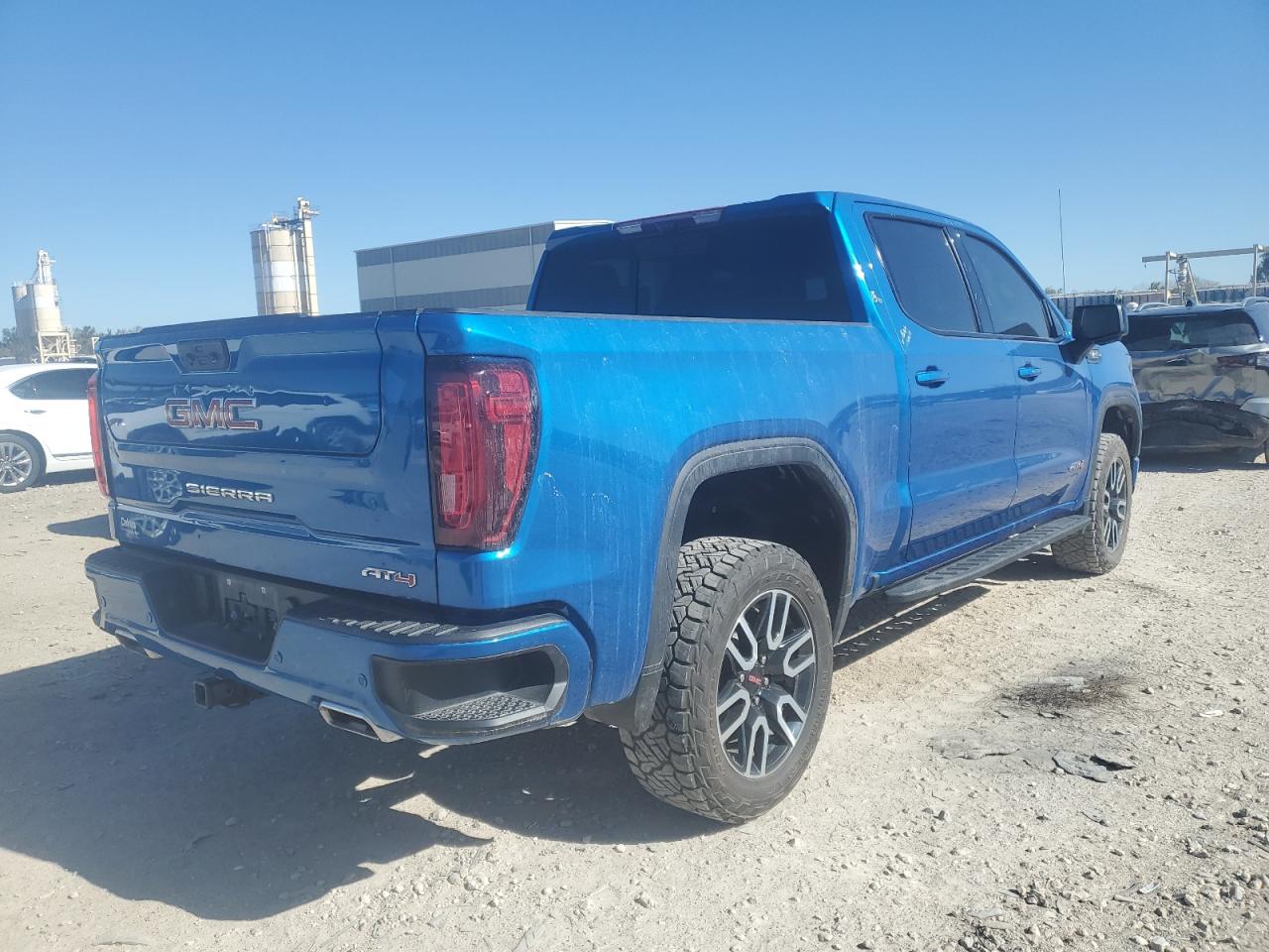 GMC Sierra K1500 At4 Image 6