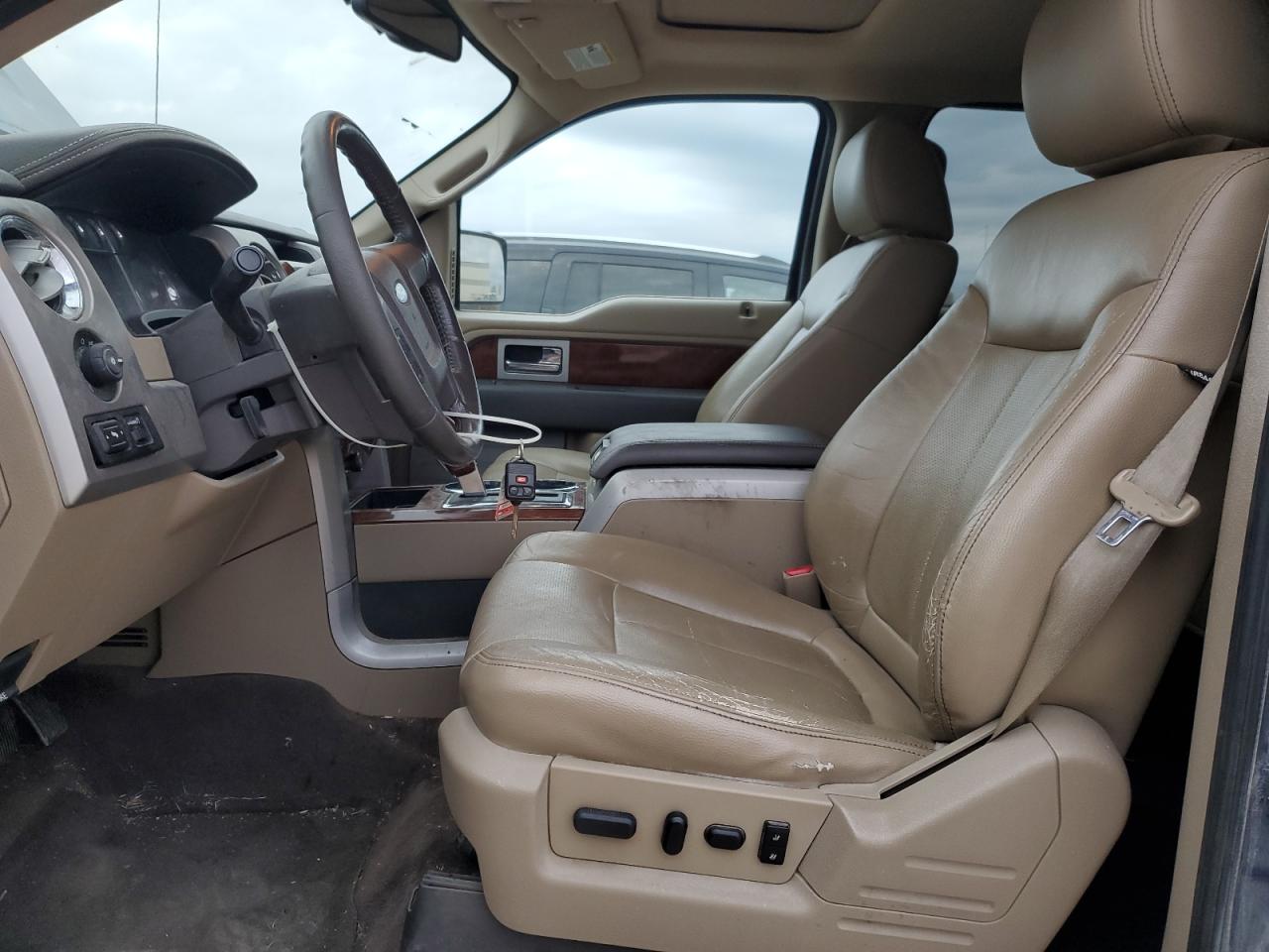 Ford F-150 Supercrew Image 9