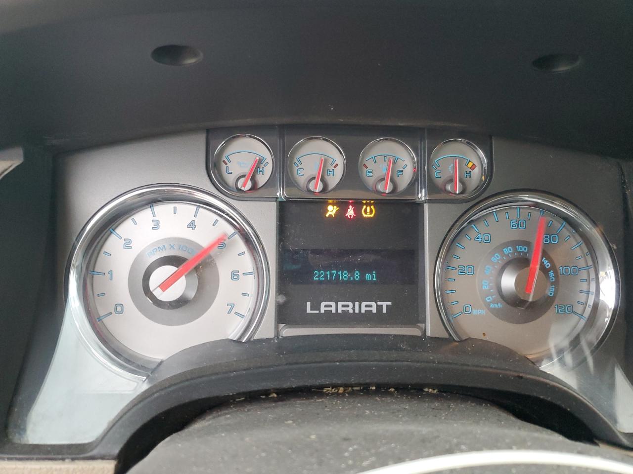 Ford F-150 Supercrew Image 10