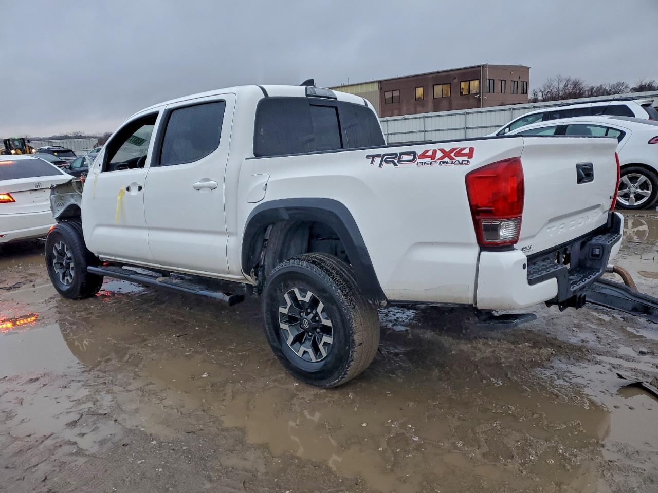 Toyota Tacoma Double Cab Image 5