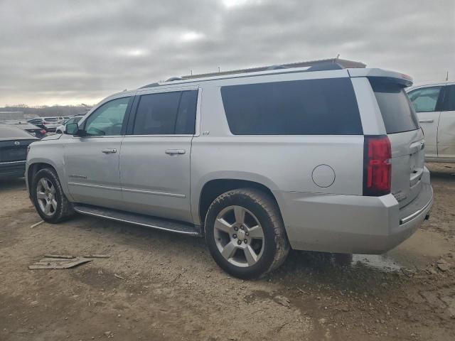 Chevrolet Suburban K1500 Ltz Image 4