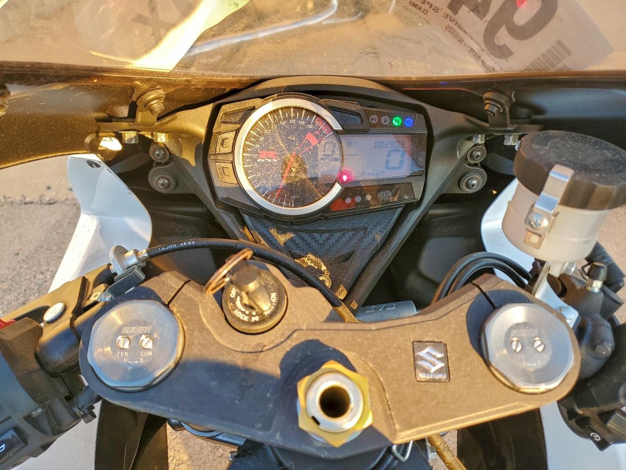 Suzuki Gsxr600 Image 9