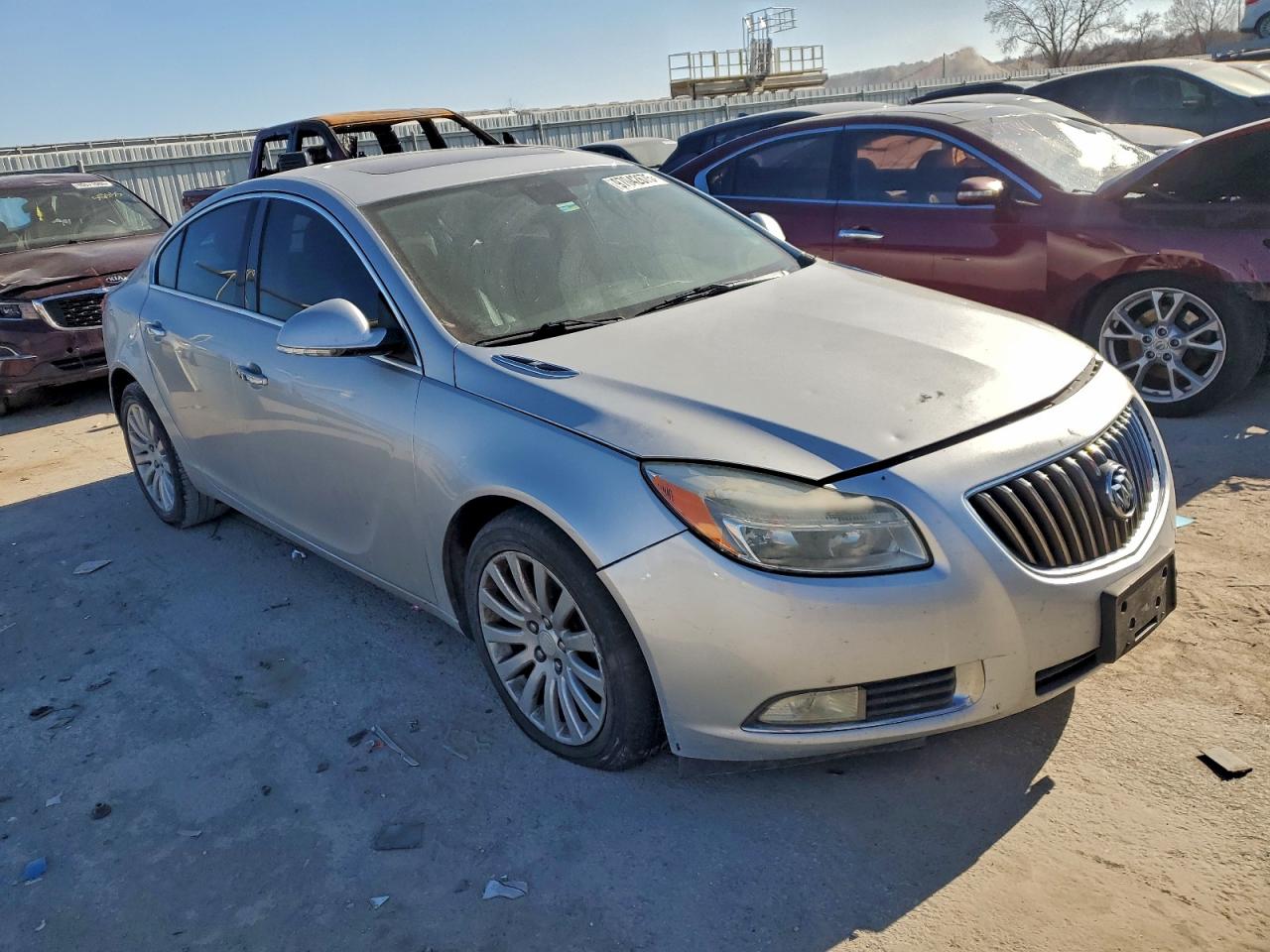 Buick Regal Premium Image 2