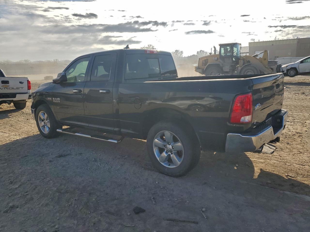 Ram 1500 Slt Image 6