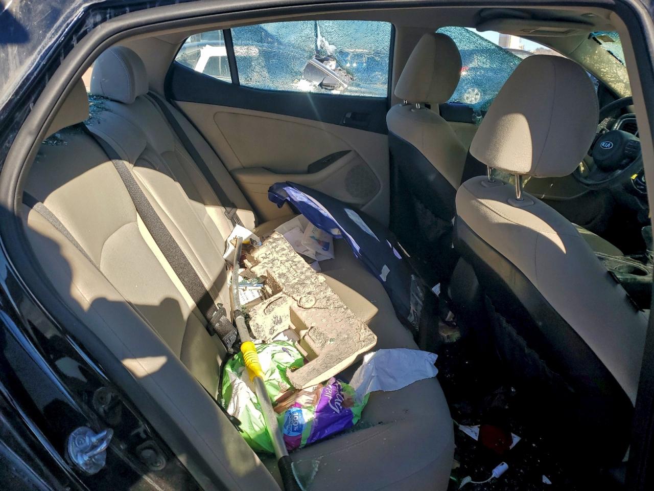 Kia Optima Lx Image 12