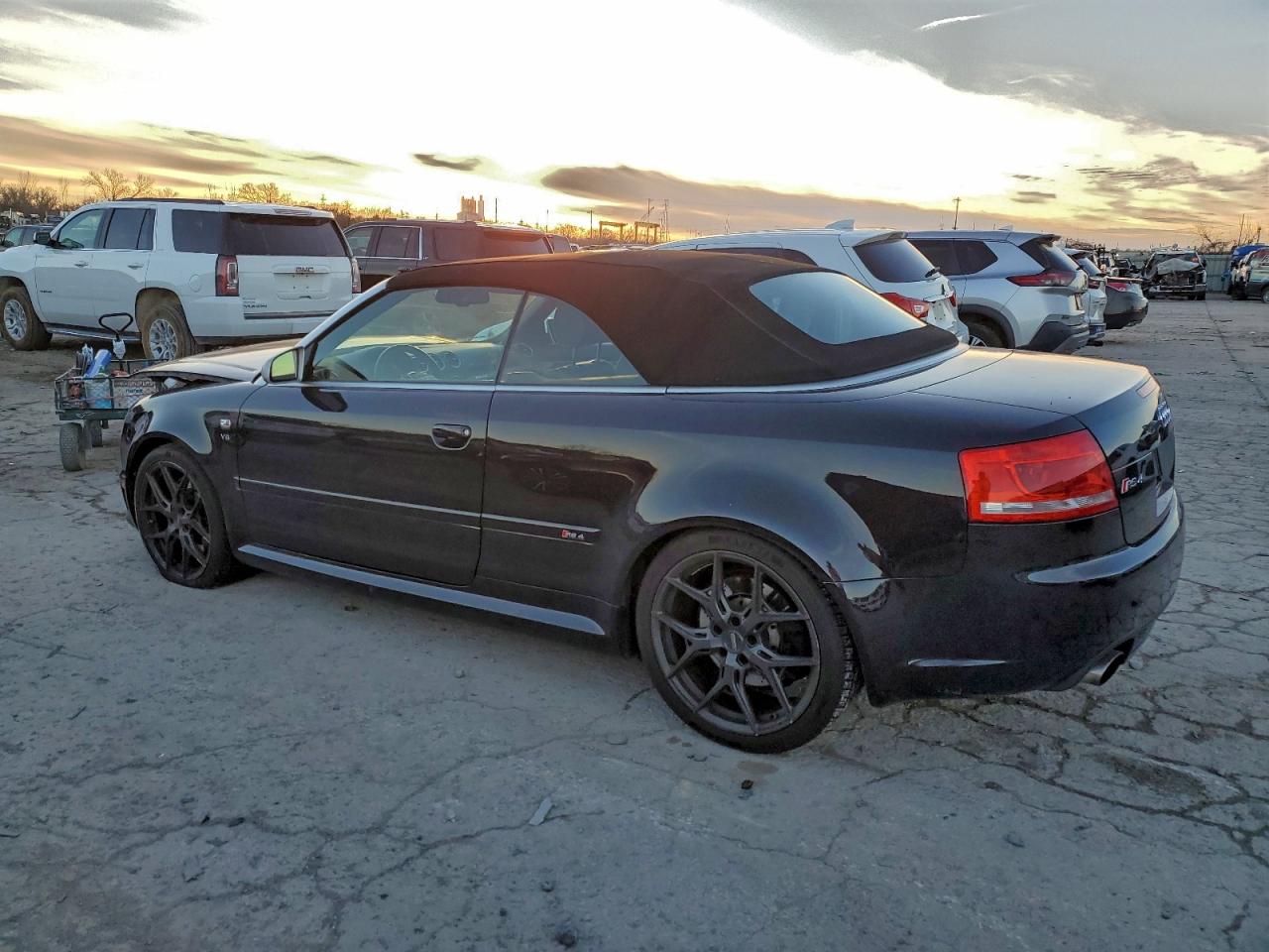 Audi S4 Quattro Image 8