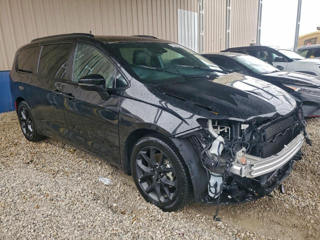 Chrysler Pacifica Limited Image 7