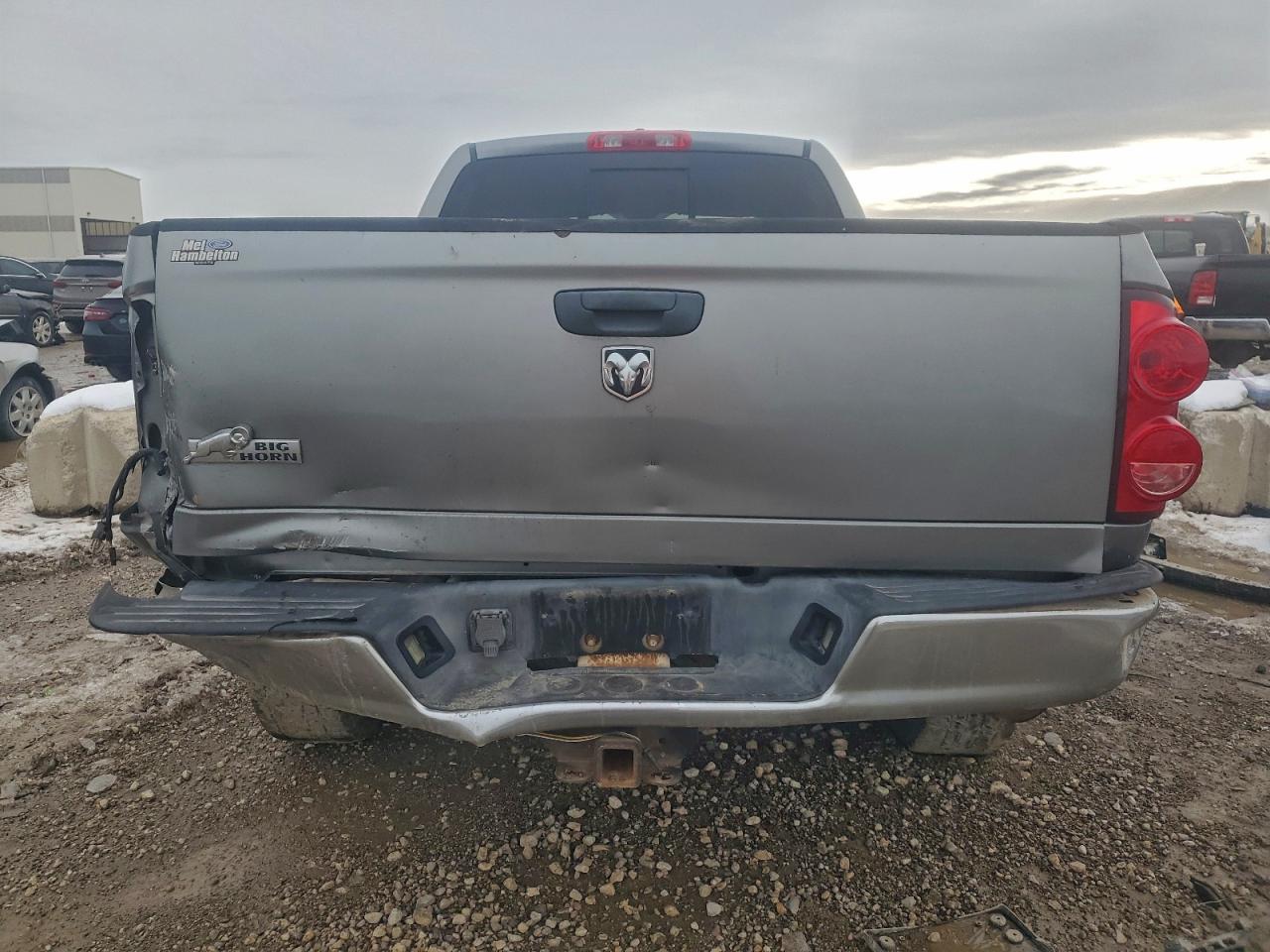 Dodge Ram 2500 Image 4