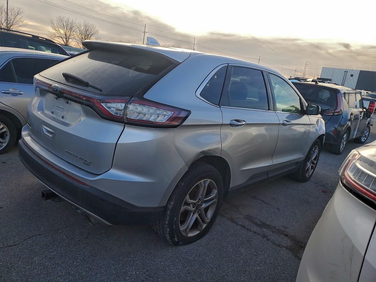 Ford Edge Titanium Image 4