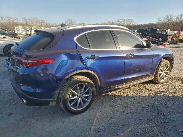 Alfa Romeo Stelvio Ti Image 6