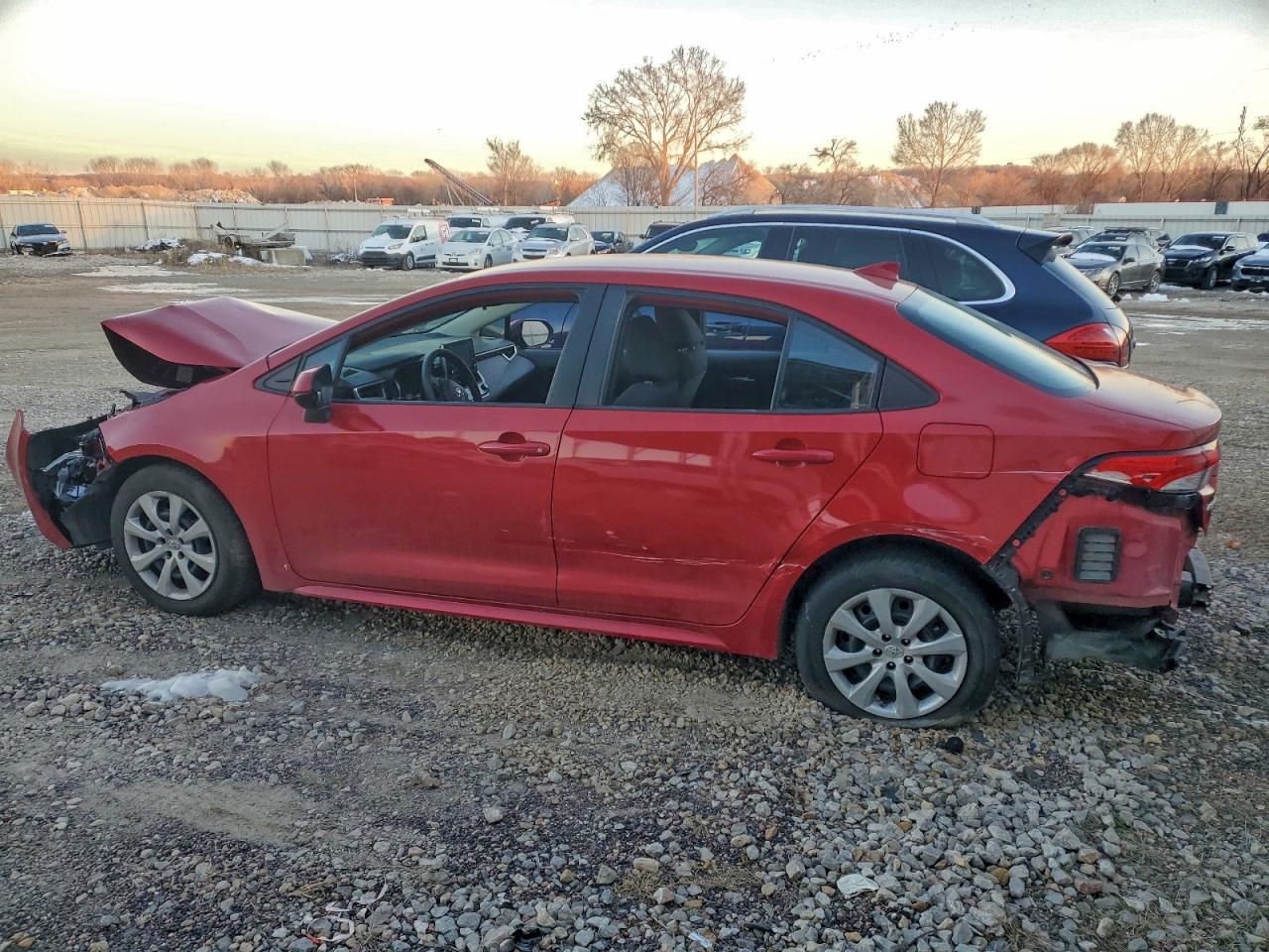 Toyota Corolla Le Image 5