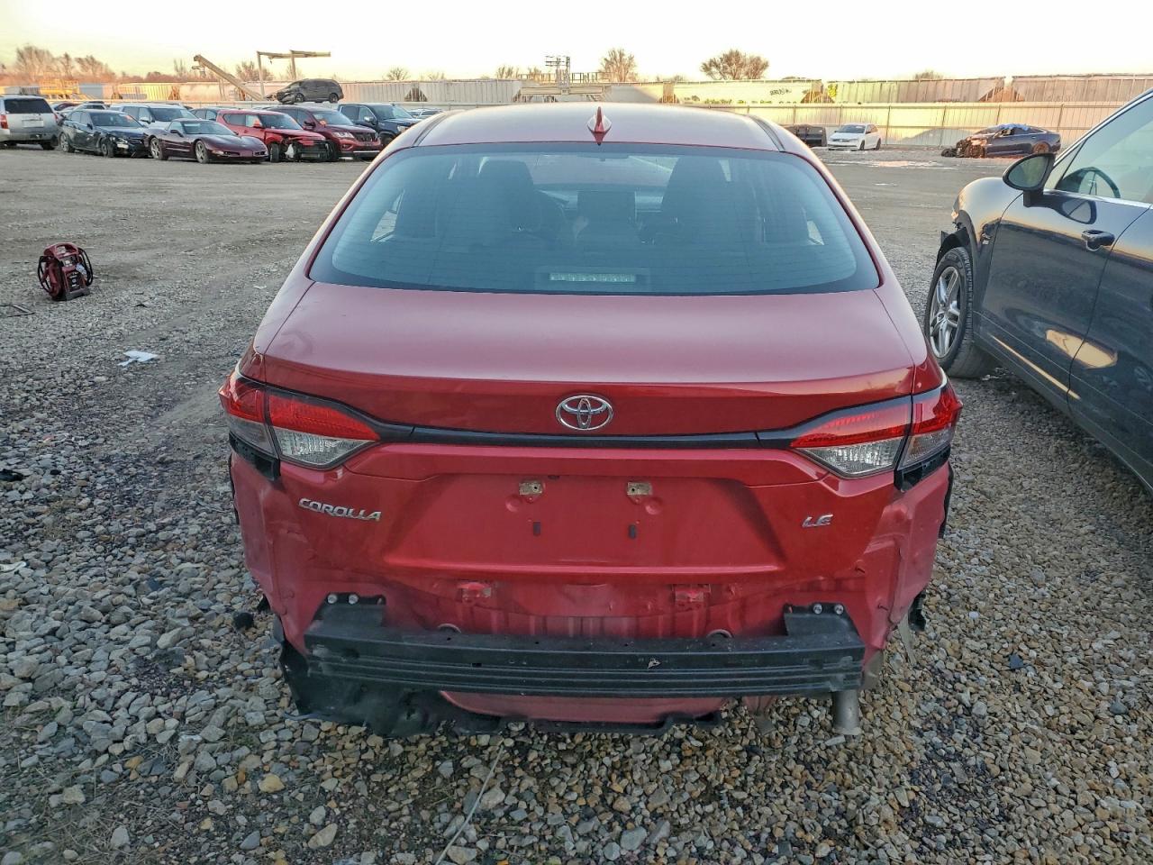 Toyota Corolla Le Image 3