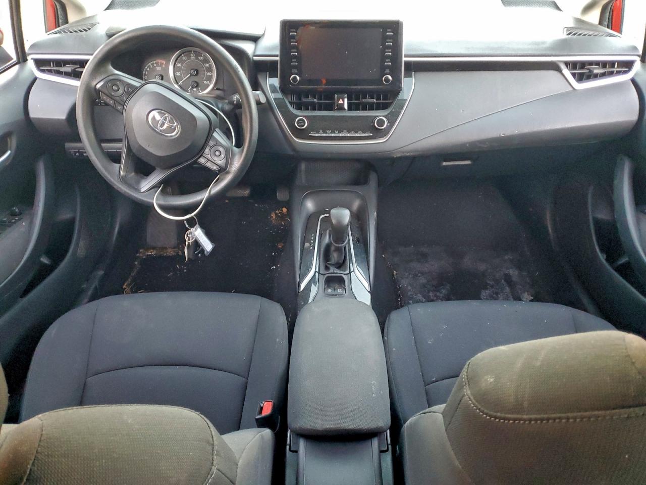 Toyota Corolla Le Image 4