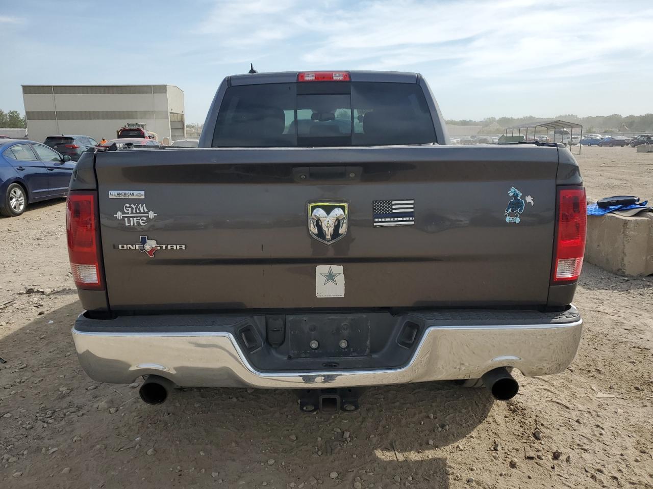 Ram 1500 Slt Image 6