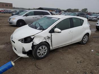  Salvage Toyota Prius