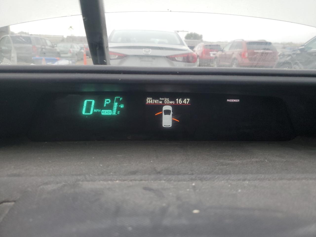 Toyota Prius Image 2