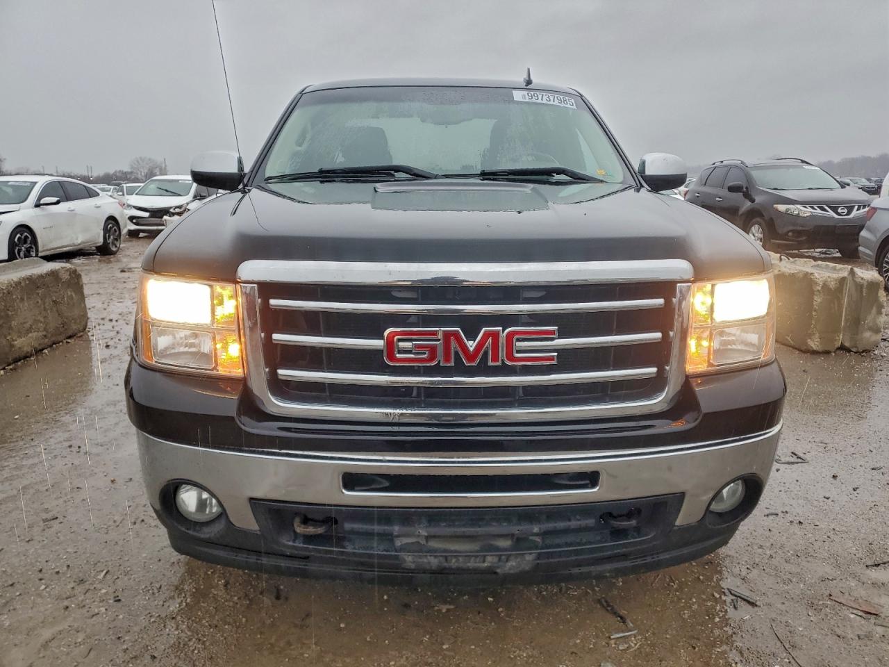 GMC Sierra K1500 Sle Image 9