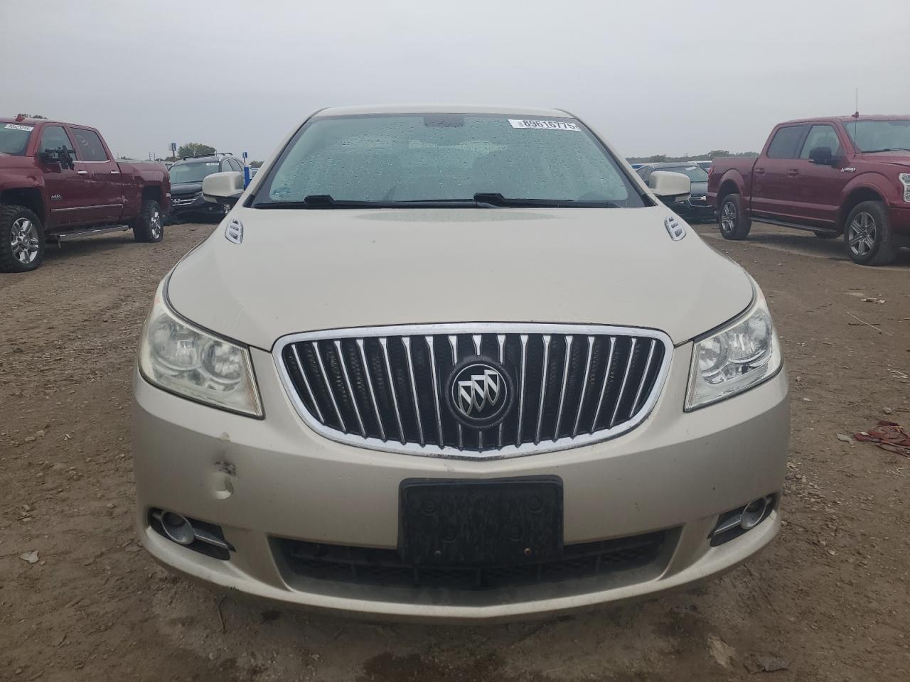 Buick LaCrosse Image 4
