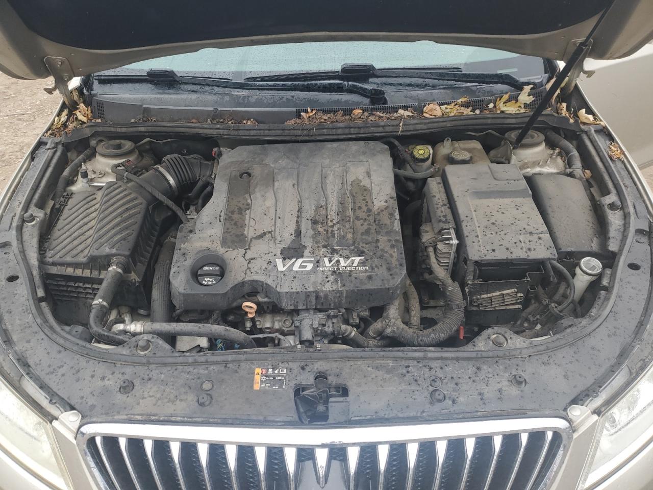 Buick LaCrosse Image 11