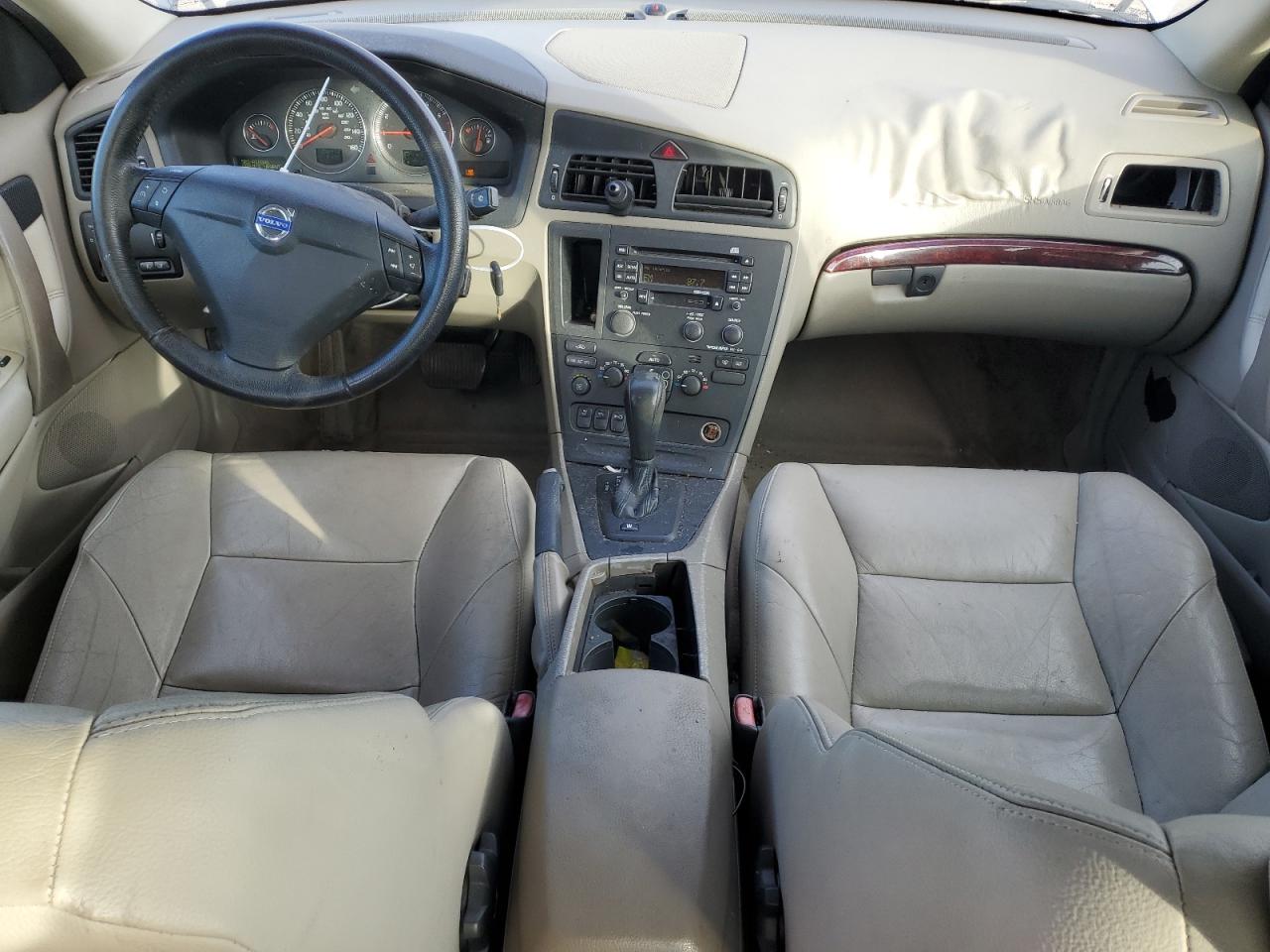 Volvo S60 2.5t Image 12