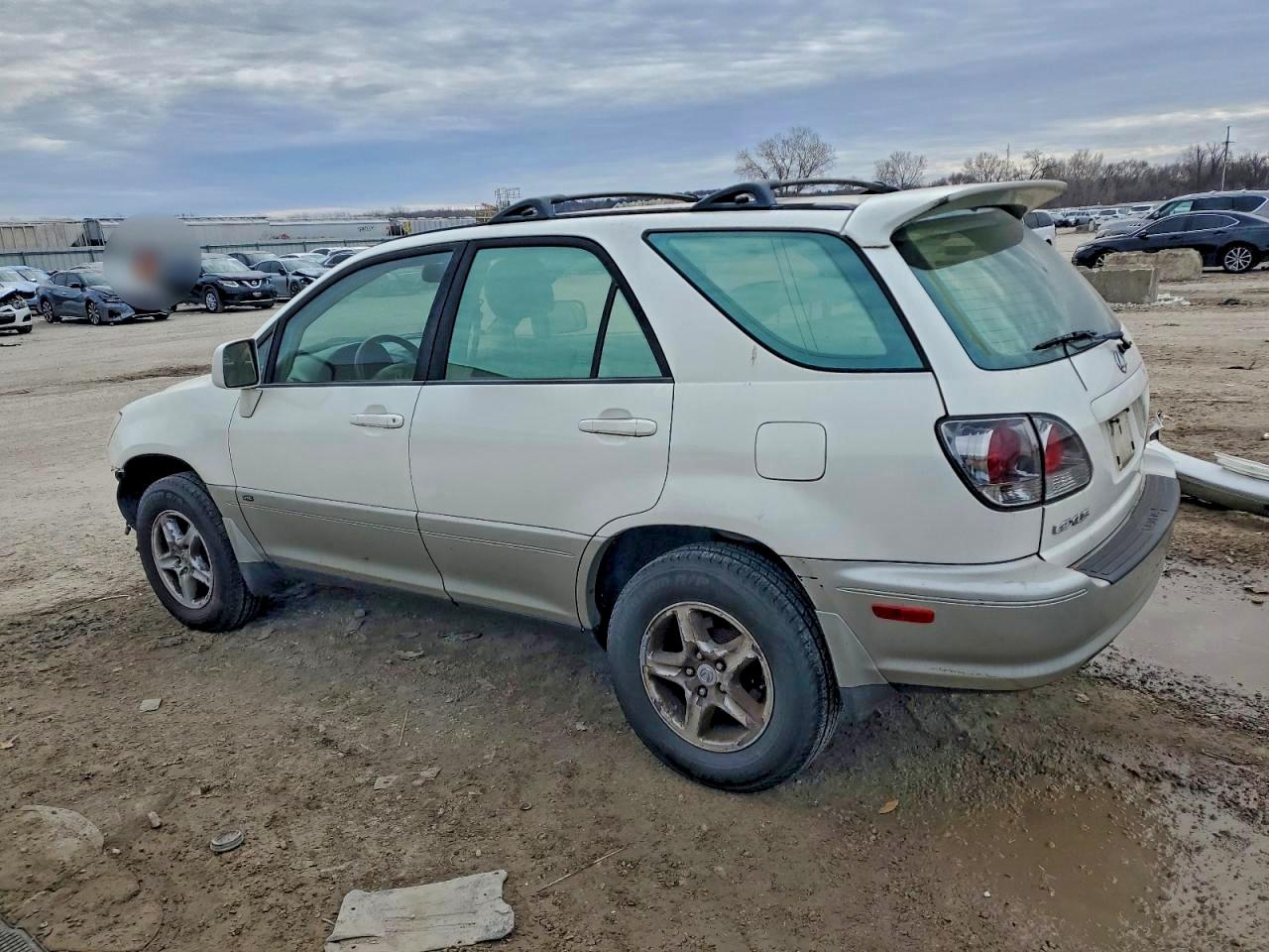 Lexus RX 300 Image 2