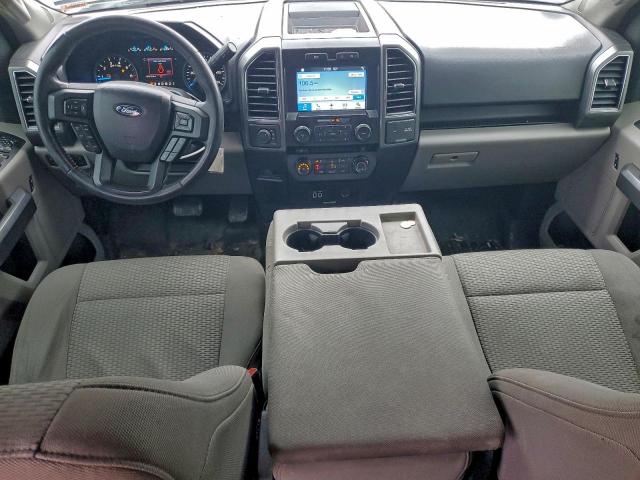 Ford F-150 Supercrew Image 12