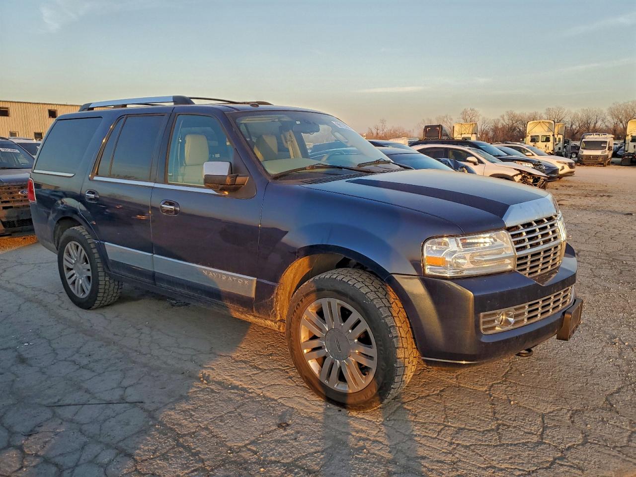 Lincoln Navigator Image 7