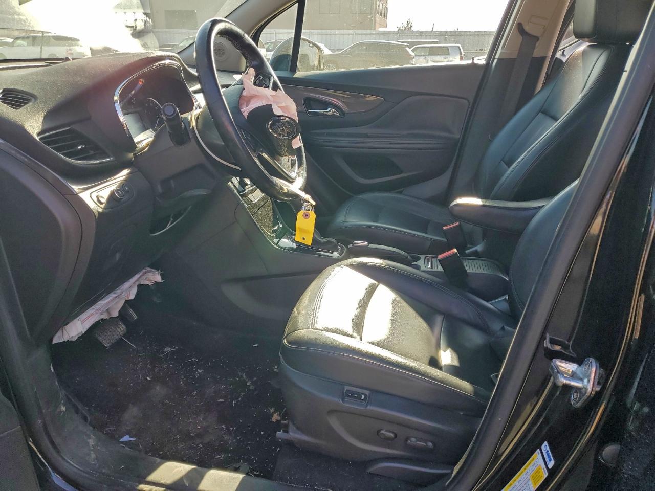 Buick Encore Essence Image 10