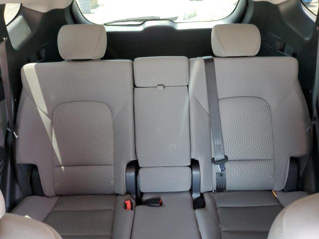 Hyundai SANTA FE Image 9