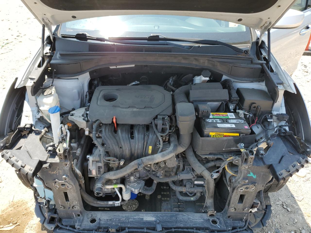 Hyundai SANTA FE Image 11