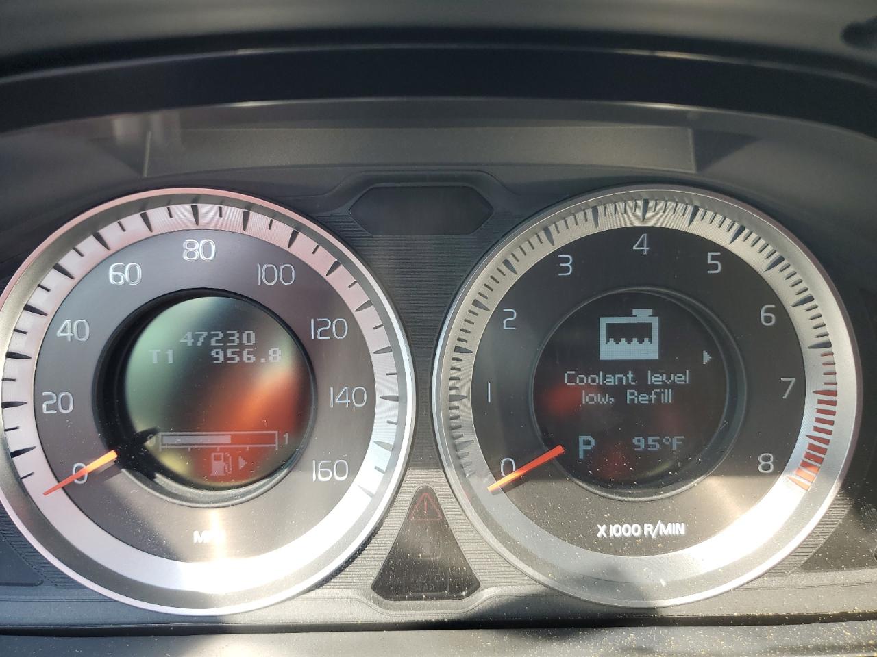 Volvo S60 T5 Image 3