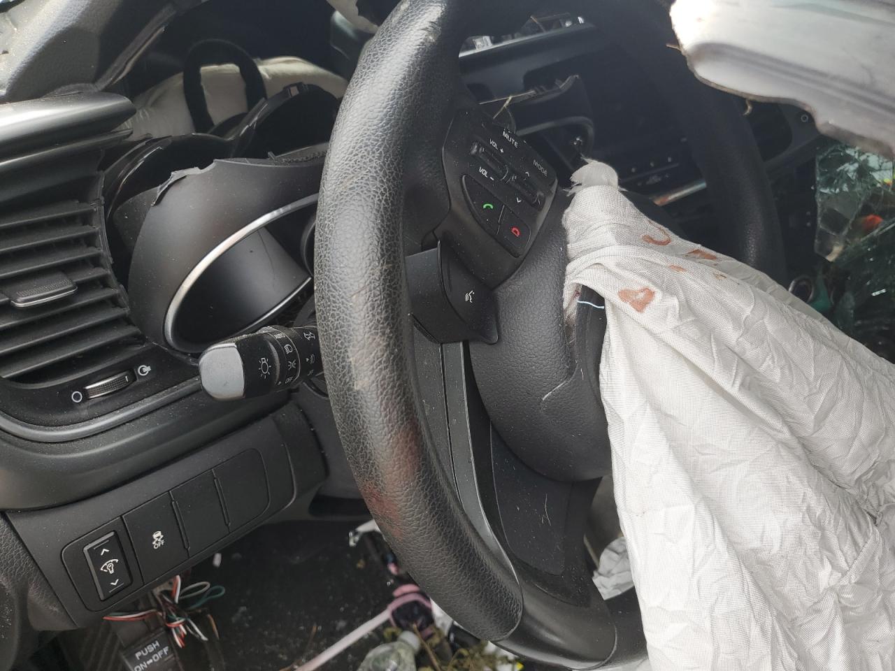 Kia Optima Lx Image 3