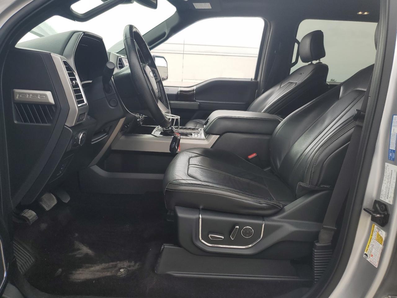 Ford F-150 Supercrew Image 4