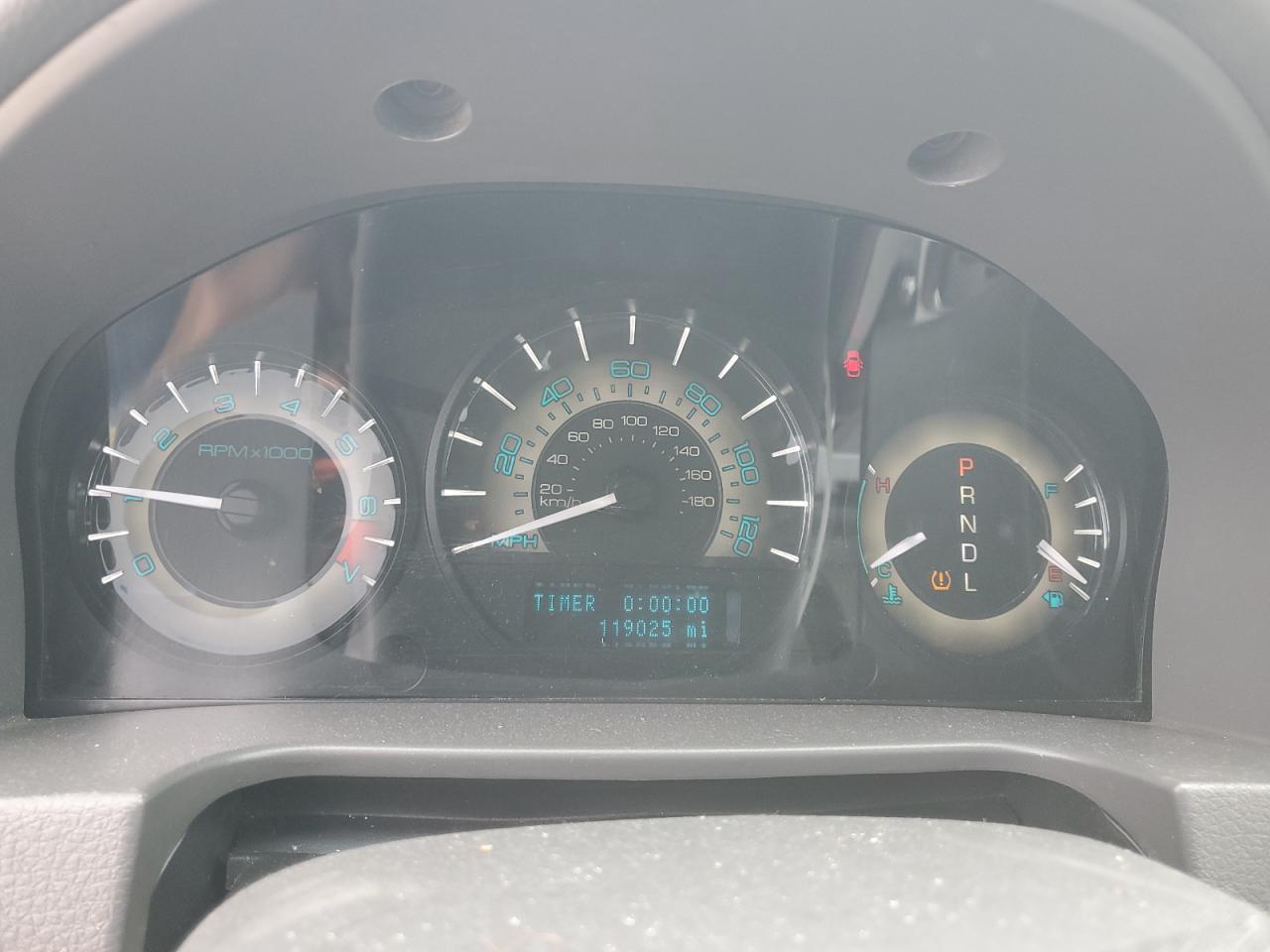 Mercury Milan Image 2