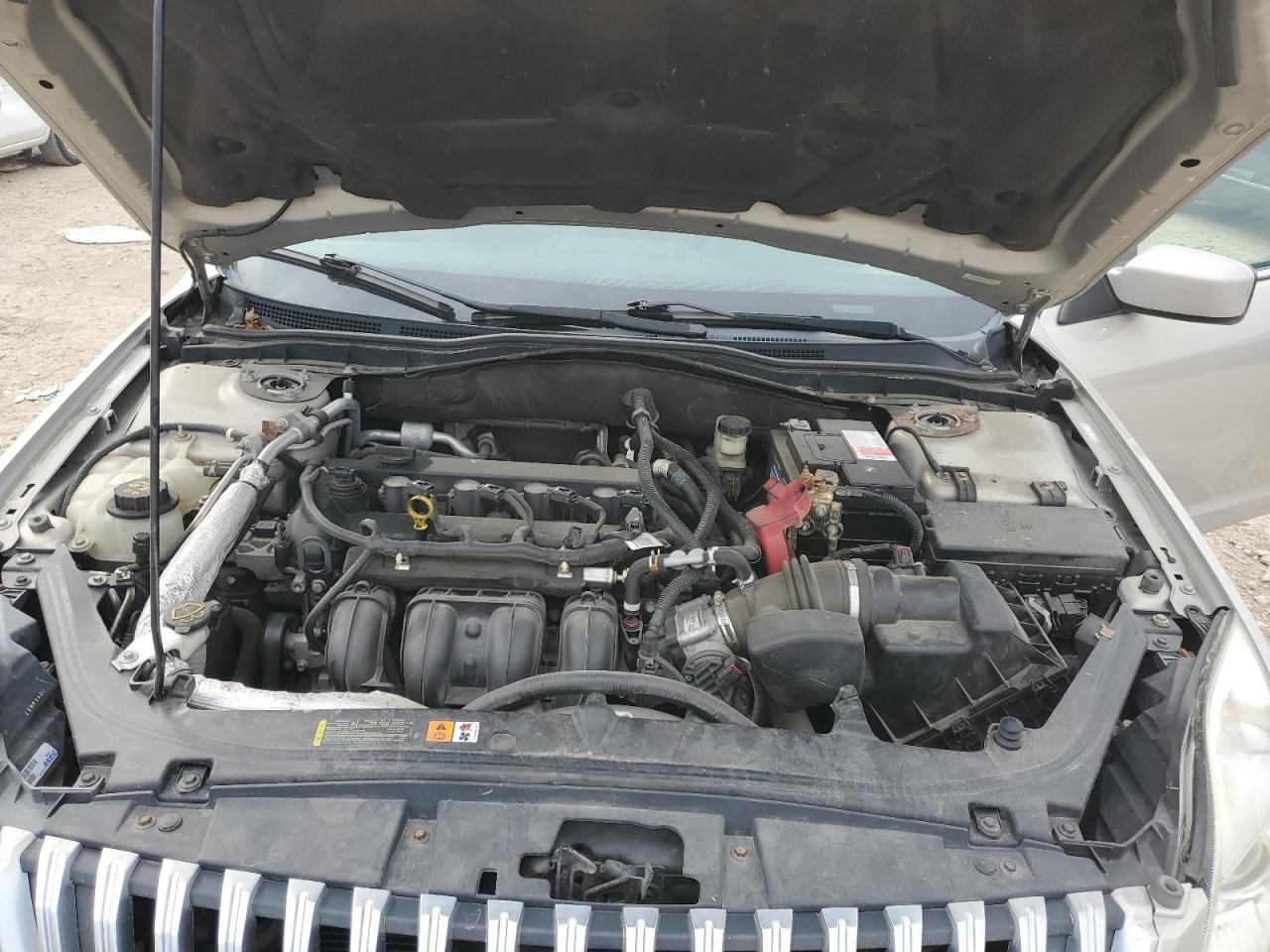 Mercury Milan Image 11